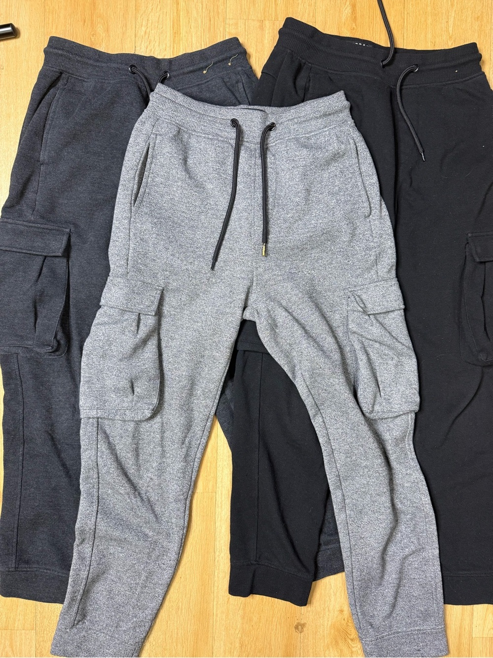 Lot of 3 Urban Heritage Men's Small Joggers w Utility Pockets